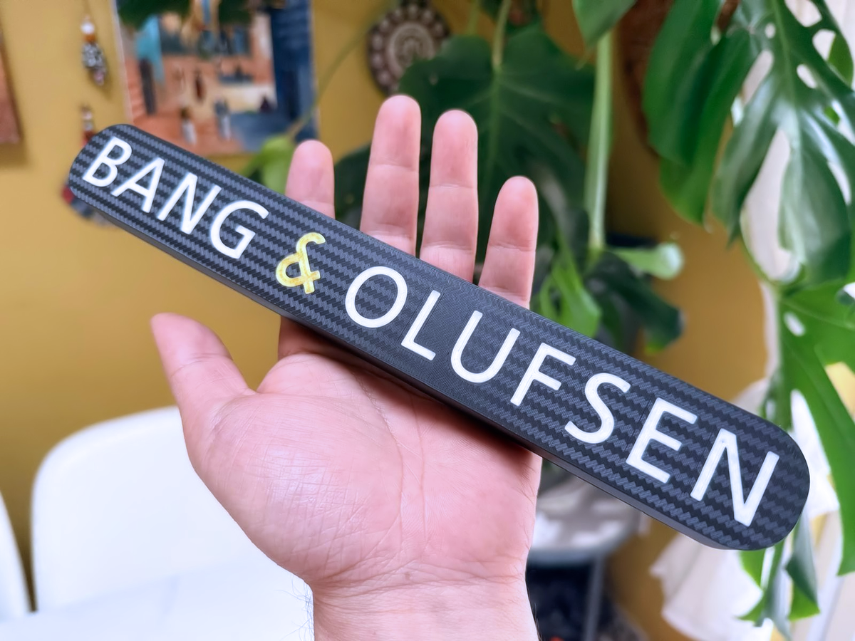 Bang & Olufsen Inspired Free Standing Hi-Fi Display Plaque, Gold Black & White