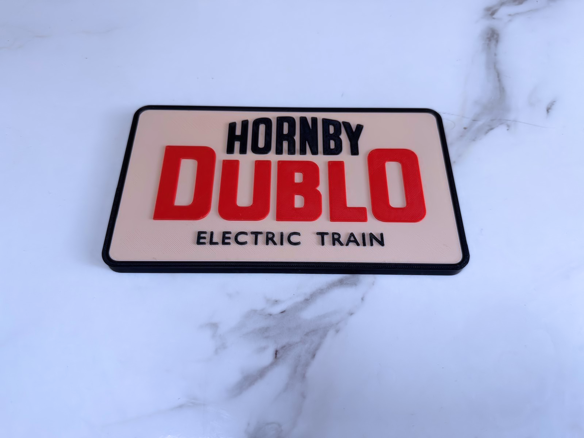 Hornby Dublo Inspired Model Railway Wall Plaque, Matte Black, Beige & Red, 21cm