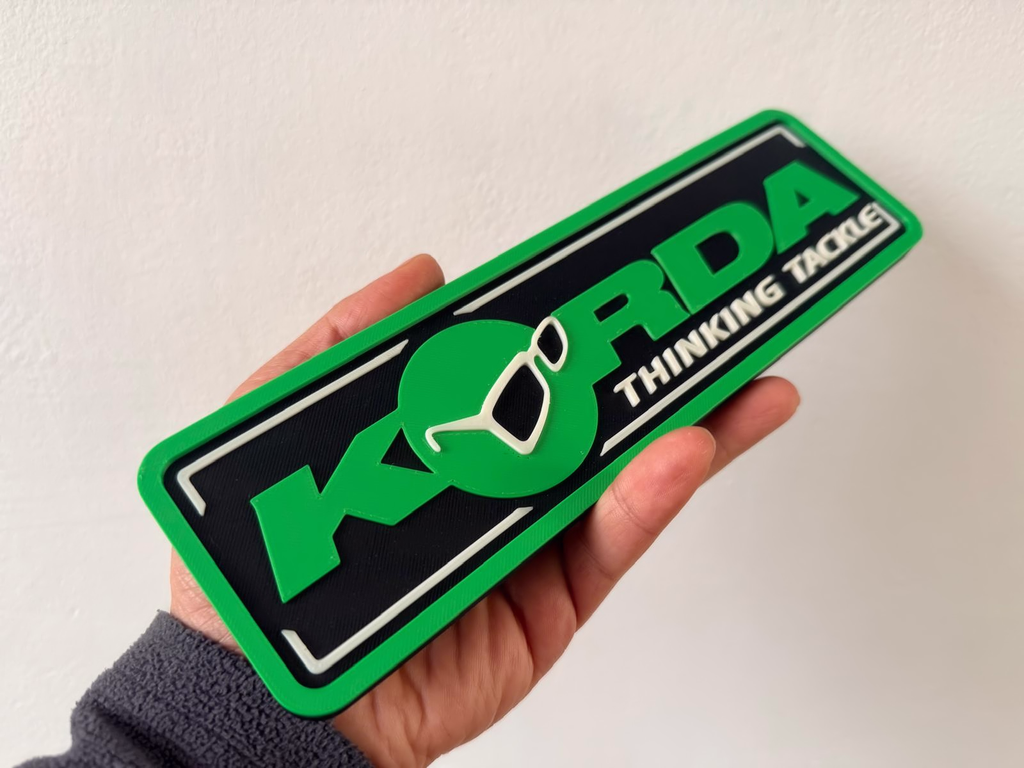 Korda Thinking Tackle Inspired Fishing Display Plaque, Green Black & White, 24cm