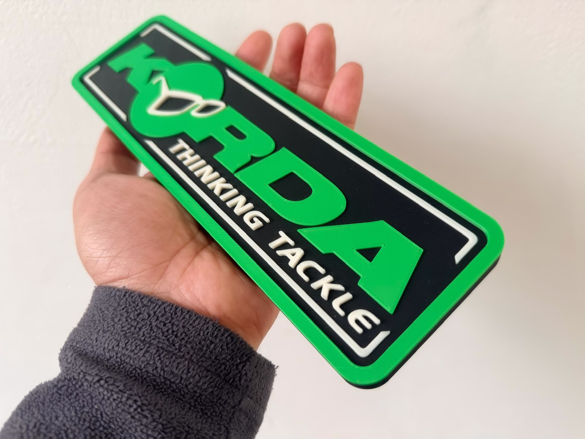 Korda Thinking Tackle Inspired Fishing Display Plaque, Green Black & White, 24cm